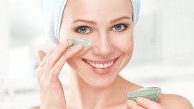 DIY Skincare :: Magnificence for Maturing and Dry Skin